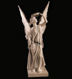 Скульптура - Ангел с венком на голове, арт. 039